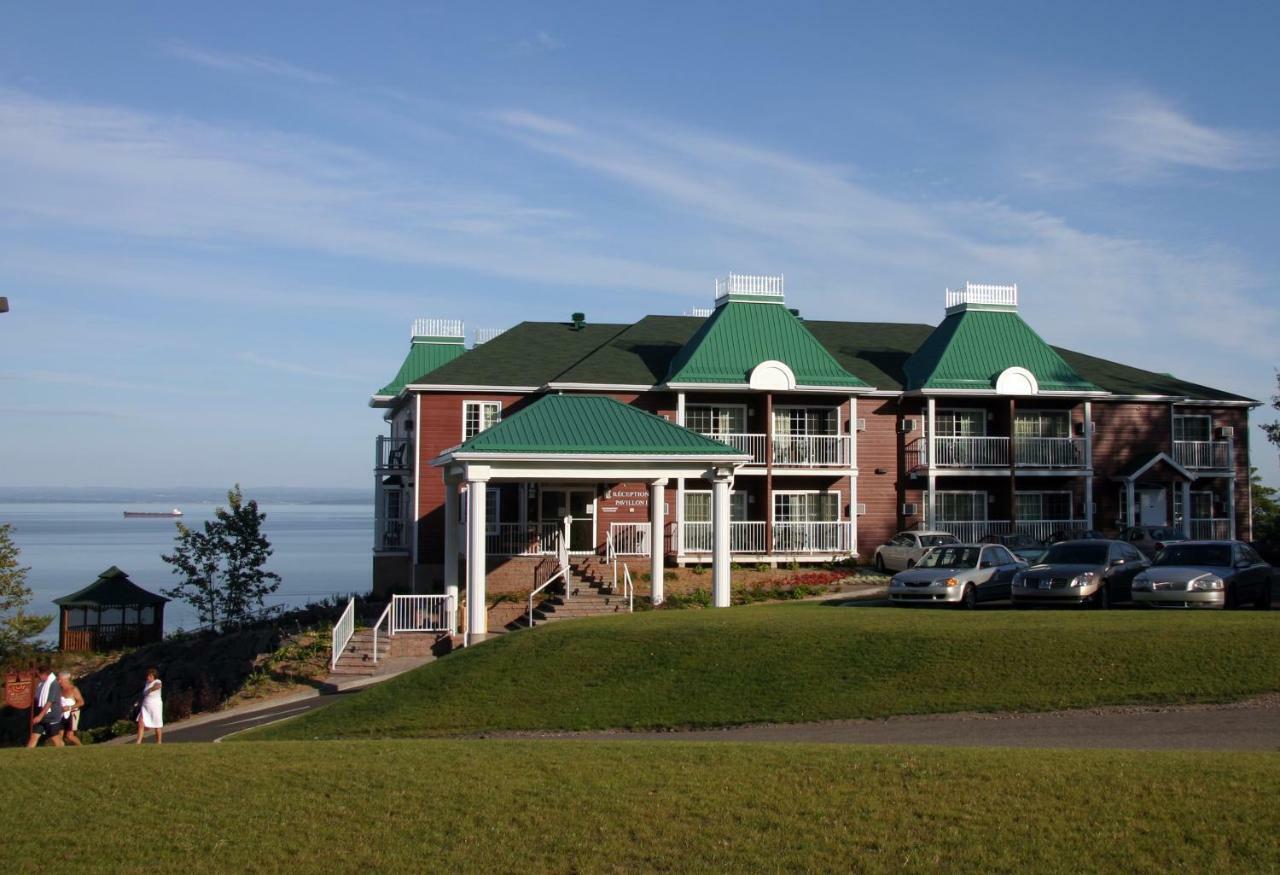 Les Pavillons Du Petit Manoir Du Casino Hotel La Malbaie Exterior foto